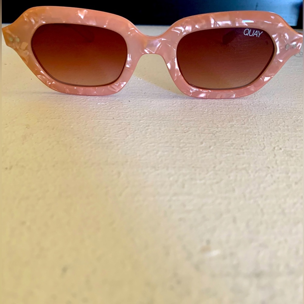 Unique eye wear marble pink sunglasses